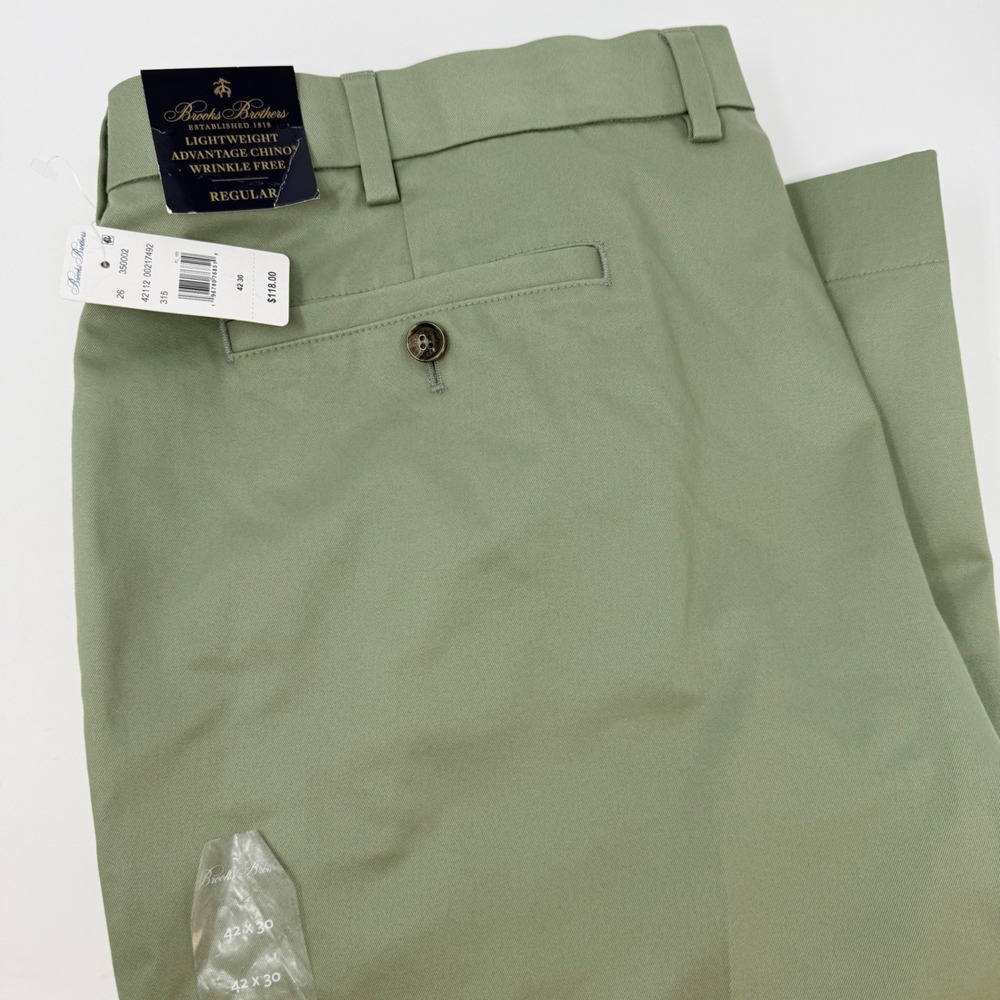 Brooks Brothers Lightweight Advantage Chinos Sage Green 42x30 Regular Fit NEW